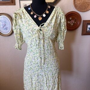 Topshop Pale Green Floral Tie-Front Midi Dress